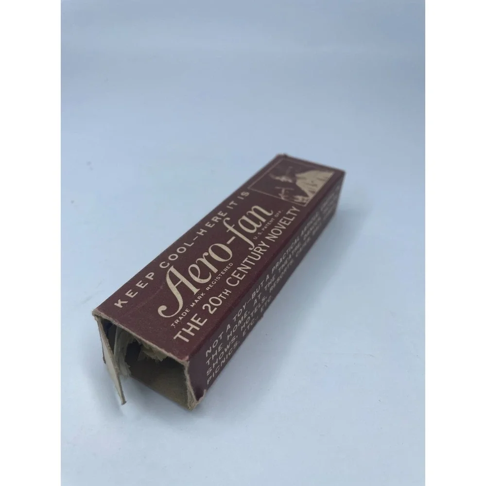 Vintage Aero-Fan Junior Hand-held Mechanical‎ Fan Celluloid Chicago IL New